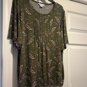Liz Claiborne Green Leaf Print Blouse Size 2X
